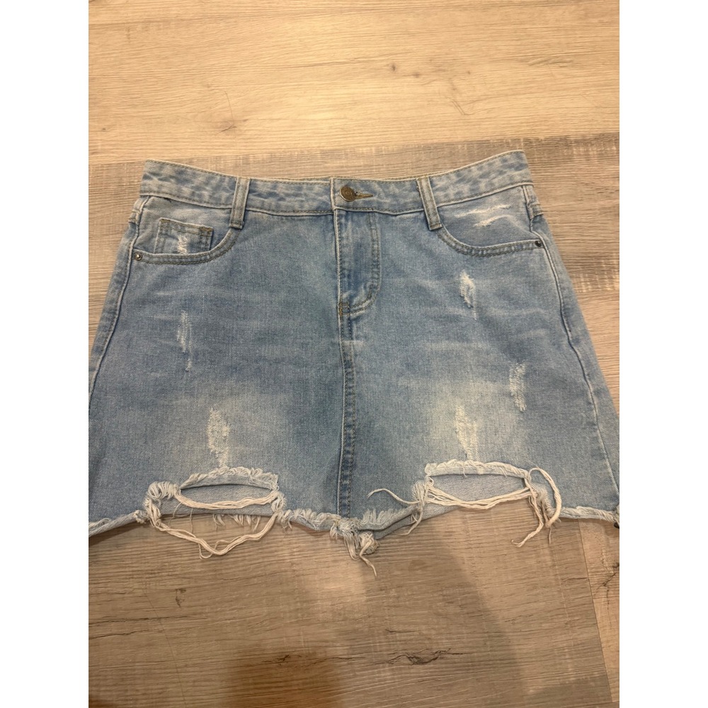 Distressed Light Wash Denim Mini Skirt - Size 12 - Frayed Hem‎